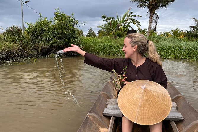 Mekong Delta Full-Day Tour Village Bike & Cooking Classes GROUP 10 Pax - Group Size and Accessibility