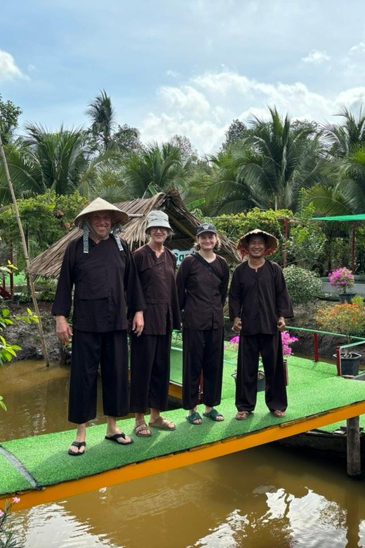 Mekong Delta Homestay 2d/1n Family Tiny Garden Group 10PAX - Key Points