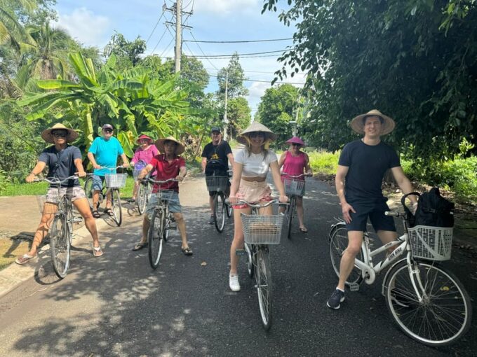 Mekong Delta Homestay 2d/1n Family Tiny Garden Group 10PAX - Frequently Asked Questions