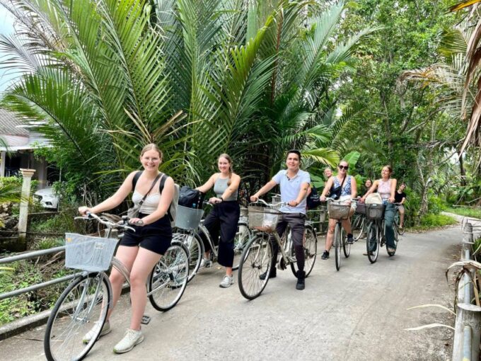 MeKong Delta Tour - Group Size