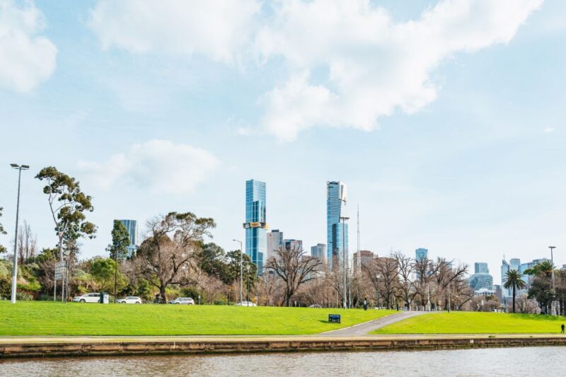 Melbourne: 1-Hour Gardens and Sporting Precinct River Cruise - Experience Highlights
