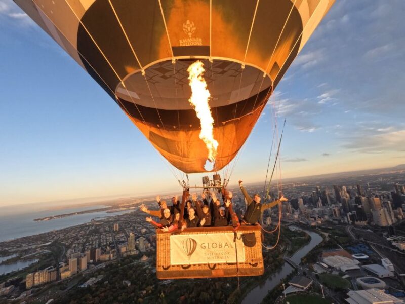 Melbourne: 1-Hour Hot Air Balloon Flight at Sunrise - Key Points