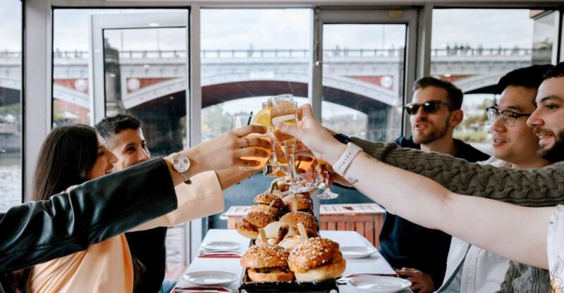 Melbourne: 2-Hour Bottomless Brunch Cruise - Food and Beverage Selection