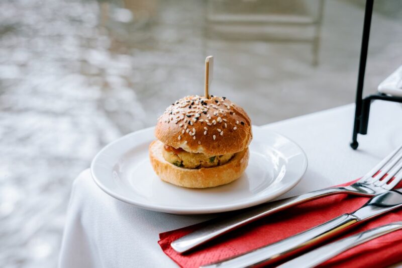 Melbourne: 2-Hour Bottomless Brunch Cruise - Majestic Views and Sights