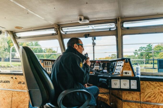 Melbourne: 2-Hour City Highlights River Cruise - Booking and Cancellation