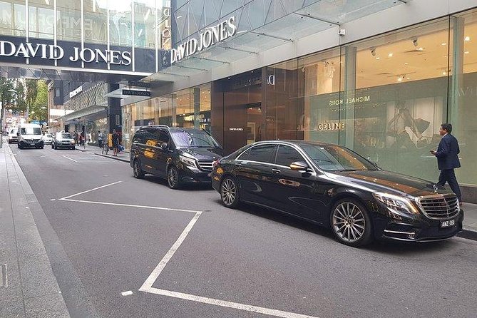 Melbourne Airport Arrival Or Departure Luxury Car Transfers - Exceptional Customer Reviews