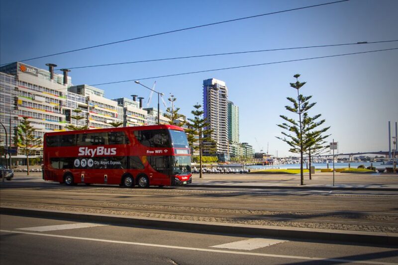 Melbourne Airport: Express Bus Transfer To/From City Center - Key Points