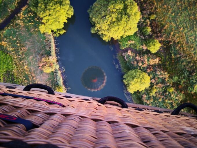 Melbourne: Balloon Flight at Sunrise - Landing and Return