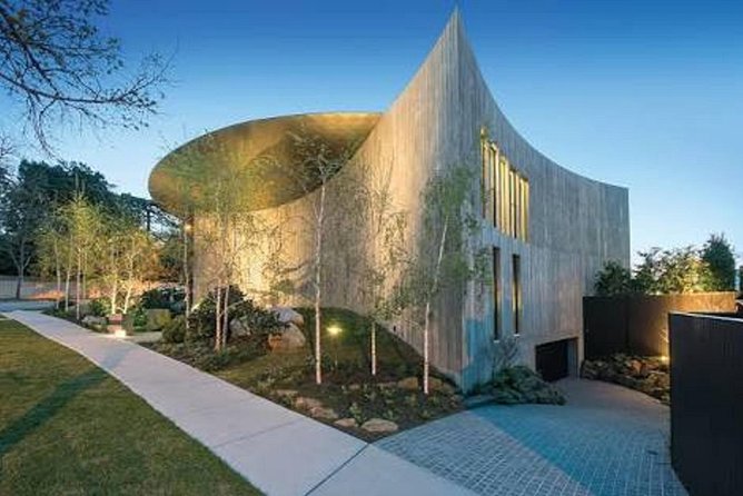 Melbourne City Tour: Lifestyle of the Rich and Famous - Location and Duration