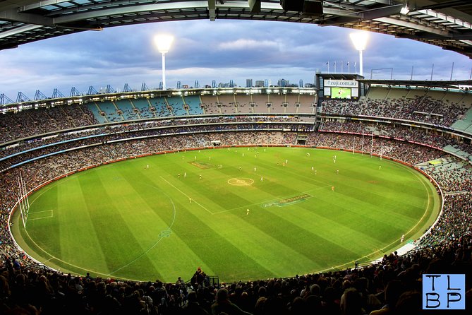 Melbourne City Tour: Sporting Icons and the Bayside - Highlights of the Tour