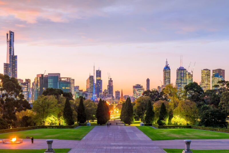 Melbourne: First Discovery Walk and Reading Walking Tour - Requirements and Recommendations
