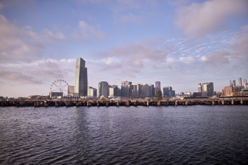 Melbourne: Golden Hour Cruise - Scenic Route