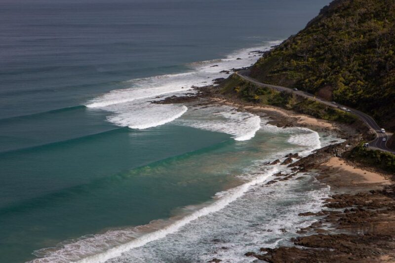 Melbourne: Great Ocean Road & Wildlife Tour for Backpackers - Tour Experience