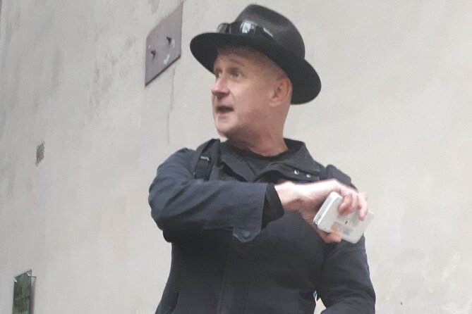 Melbourne Historical Walking Tour: Crime, Gangsters & Lolly Shops - Brothels and Speakeasies