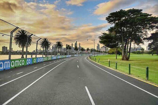 Melbourne Landmark City Tour. Your day Your way Your private tour - FAQ