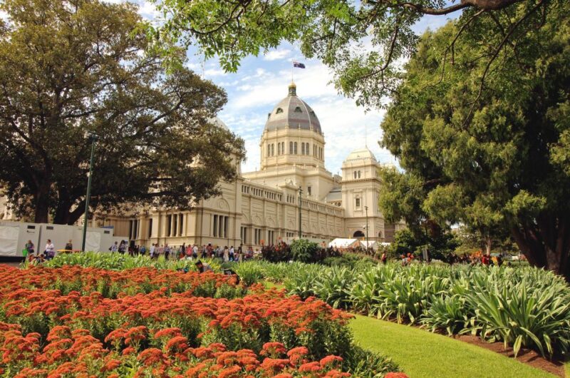 Melbourne Magic: City Discovery and Penguin Parade Tour - Inclusions and Exclusions