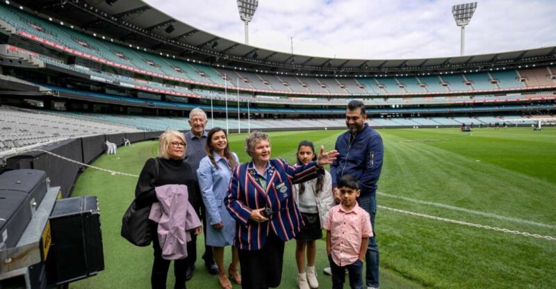 Melbourne: MCG & Sports Venue Sightseeing Tour - Experience Highlights