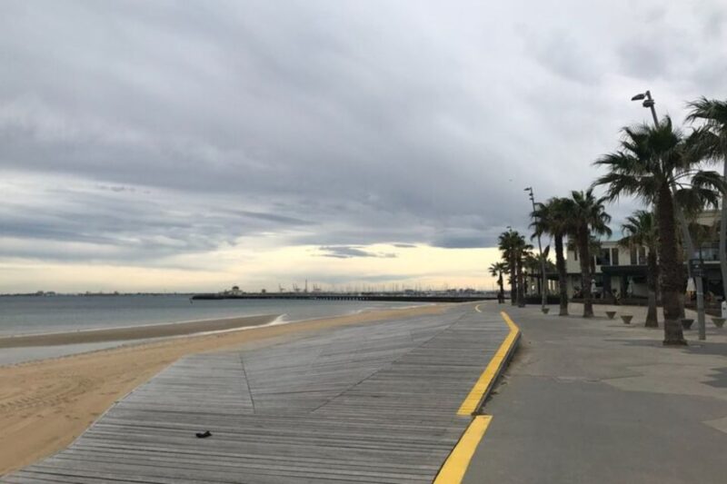 Melbourne: Private Custom Walking Tour With Local Guide - Insights Into Culture