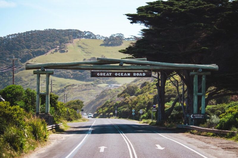 Melbourne: Private Great Ocean Road Day Tour With Lunch! - Key Points