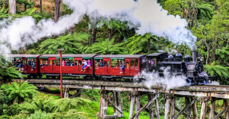 Melbourne: Puffing Billy & Healesville Sanctuary Scenic Tour - Yarra Valley Chocolaterie Visit