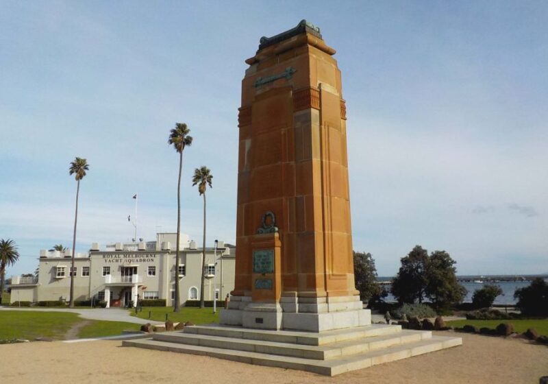 Melbourne: St. Kilda Scavenger Hunt Sights Self-Guided Tour - Game Functionality and Access