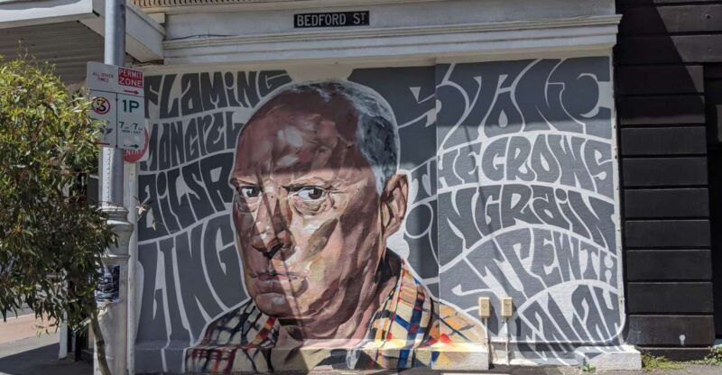 Melbourne: Street Art City Exploration Game - Game Features