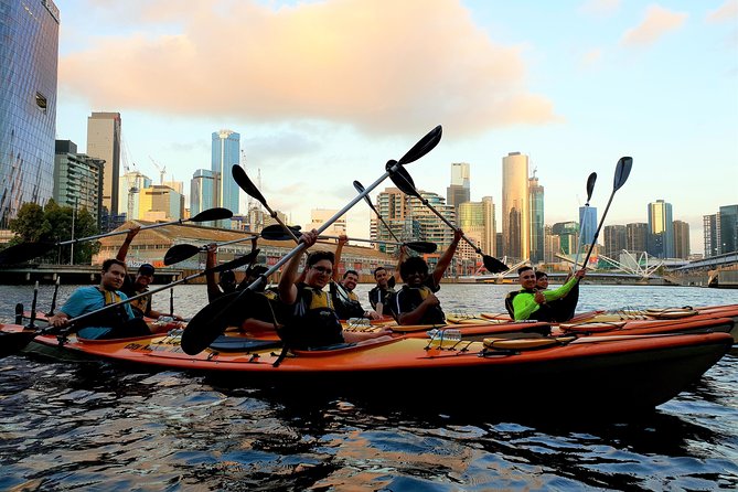 Melbourne Sunset Kayaking Experience With Dinner - Recommended Items for Guests