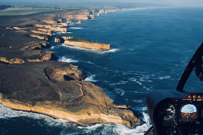 Melbourne to 12 Apostles VIP Helicopter Tour (1 Hour Flight) - Meeting and Pickup