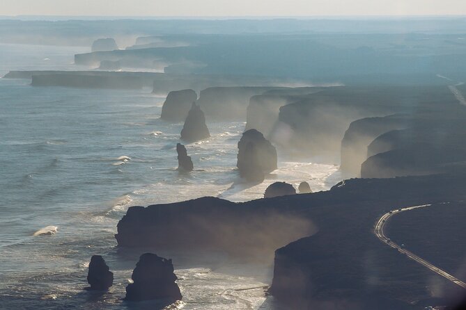 Melbourne to 12 Apostles VIP Helicopter Tour (1 Hour Flight) - Operator Information
