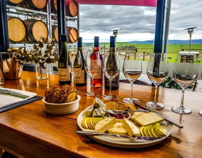 Melbourne: Yarra Valley Wine, Gin, Cheese & Chocolate Tour - Important Considerations