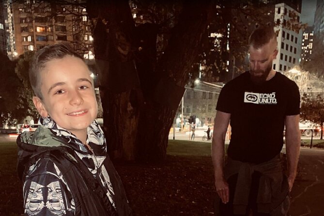 Melbournes True Crime Tour - Meeting and Accessibility