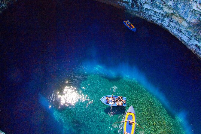 Melissani Lake - Drogarati Gave - Myrtos Foto Stop - Transportation and Pickup