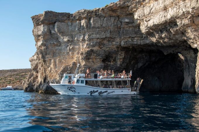 Mellieha: 2 Bay Evening Sunset Cruise Crystal & Blue Lagoon - Scenic Views and Sunset Watching
