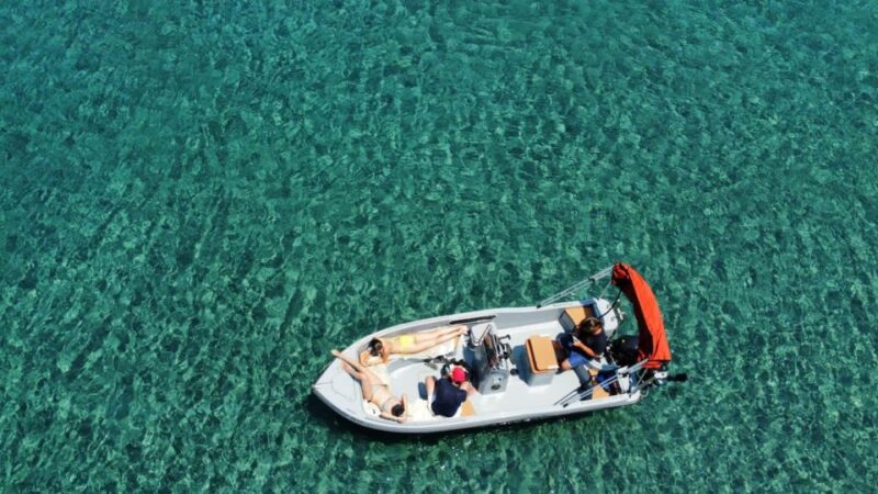 Mélos: a Tour of the Coasts of Mélos With or Without a Captain - Guided Tour Option