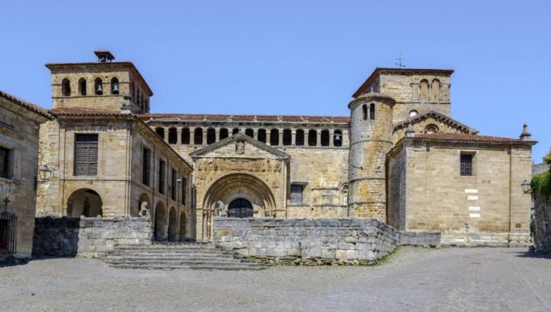 Memorable Family Walking Tour in Ancient Santillana Del Mar - Collegiate Church of Santillana