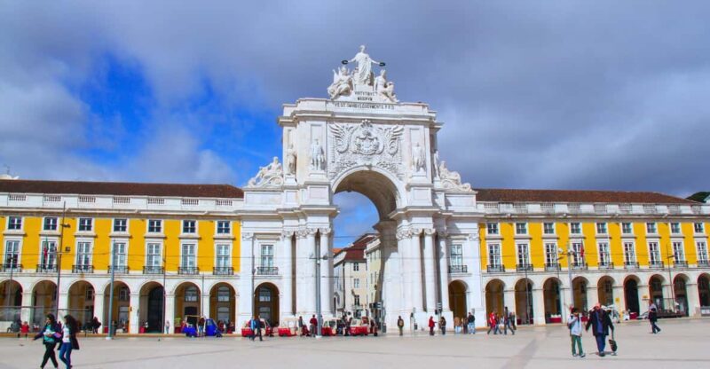 Memorable Private Half Day Tour Lisboa - Key Points
