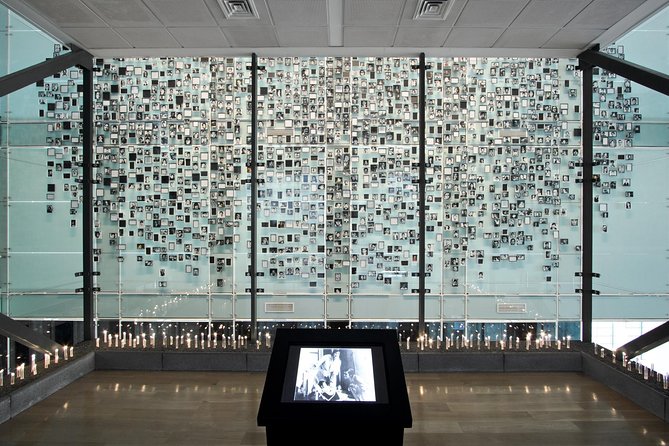 Memory Museum Walking Tour - Key Points