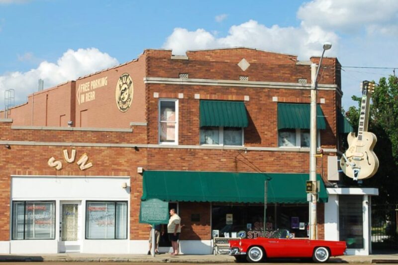 Memphis: Big Mojo Sun Studio + Music History 3-Hour Bus Tour - Tour Features