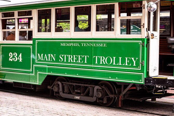 Memphis History & Heritage: Private Half-Day Walking Tour - Beale Street, River, and Ducks