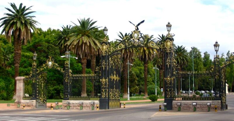 Mendoza: Half-Day Sightseeing Tour - Pickup and Meeting Point