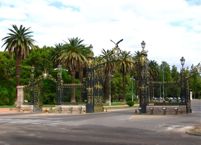 Mendoza: Half-Day Sightseeing Tour - Duration and Price
