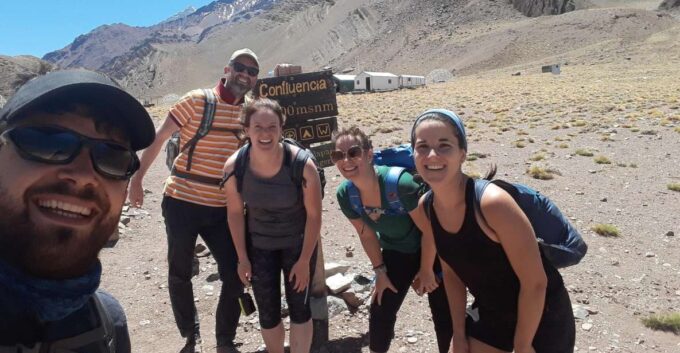 Mendoza: Mt. Aconcagua Confluencia Camp Trekking - Contact Information
