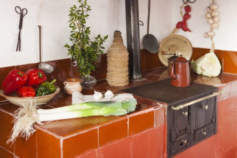 Menorca: Binissuès Museum & Cheese Making Demonstration - Experience Highlights