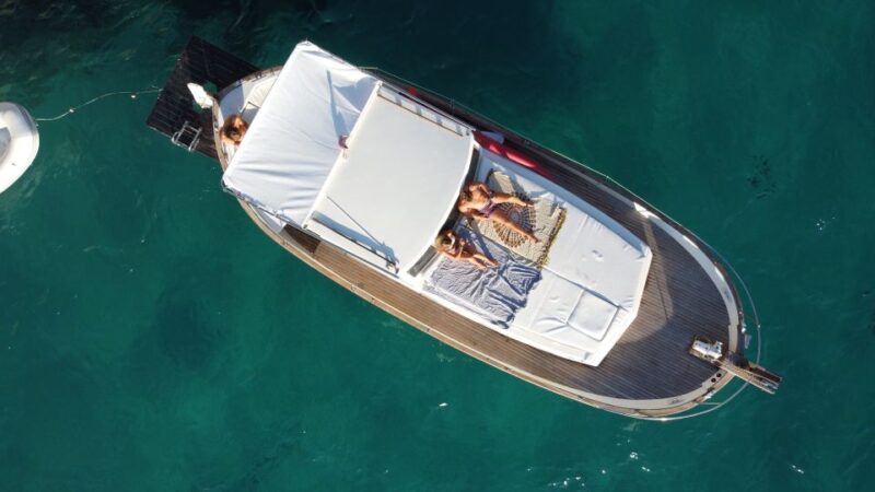 Menorca: Macarella, Turqueta, and Mitjana Cruise With Stops - Meeting Point