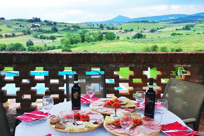 Menu With a "View" in the Enchantment of the Tuscan Hills - Sommelier-Led Wine Tastings