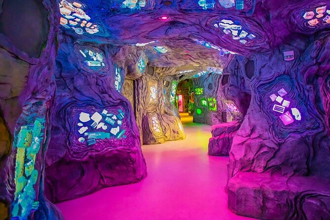 Meow Wolfs Convergence Station in Denver - Mixed Visitor Feedback