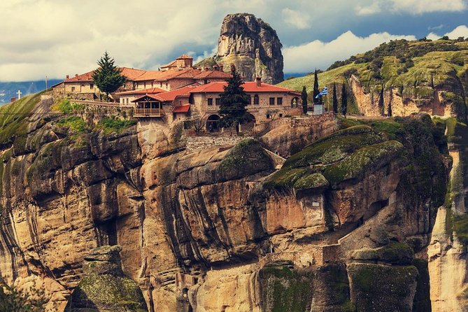 Mercedes Private Tour Meteora - Thermopylae - Pickup Information