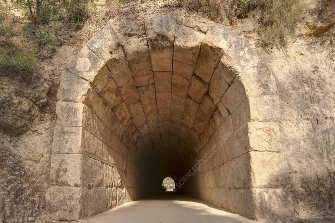 Mercedes Private Tour to Ancient Corinth and Canal - Traversing the Corinth Canal