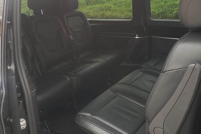 Mercedes V250 Transfers - Inclusions and Exclusions