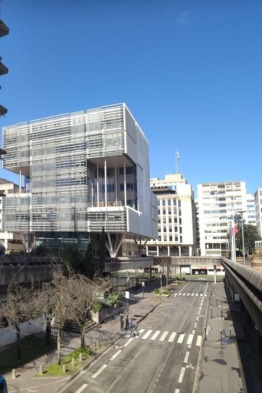 Meriadeck In App Tour: Contradictory District of Bordeaux - Avant-Garde Architectural Visions